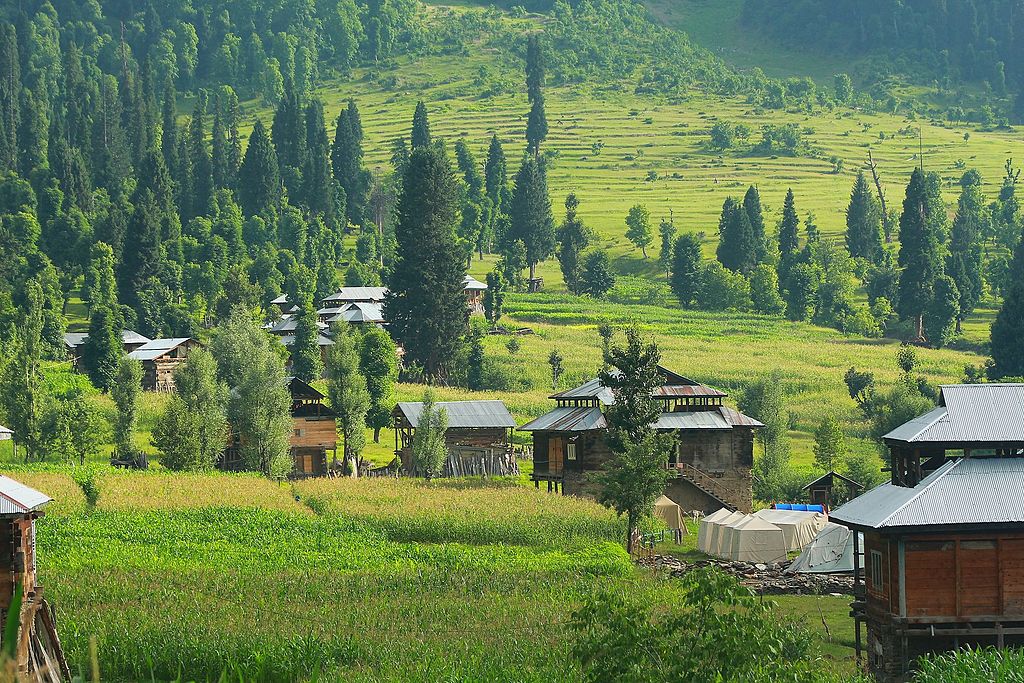 MY EXPERIENCE OF NEELUM VALLEY WITH AM TREKKERS & TOURS
